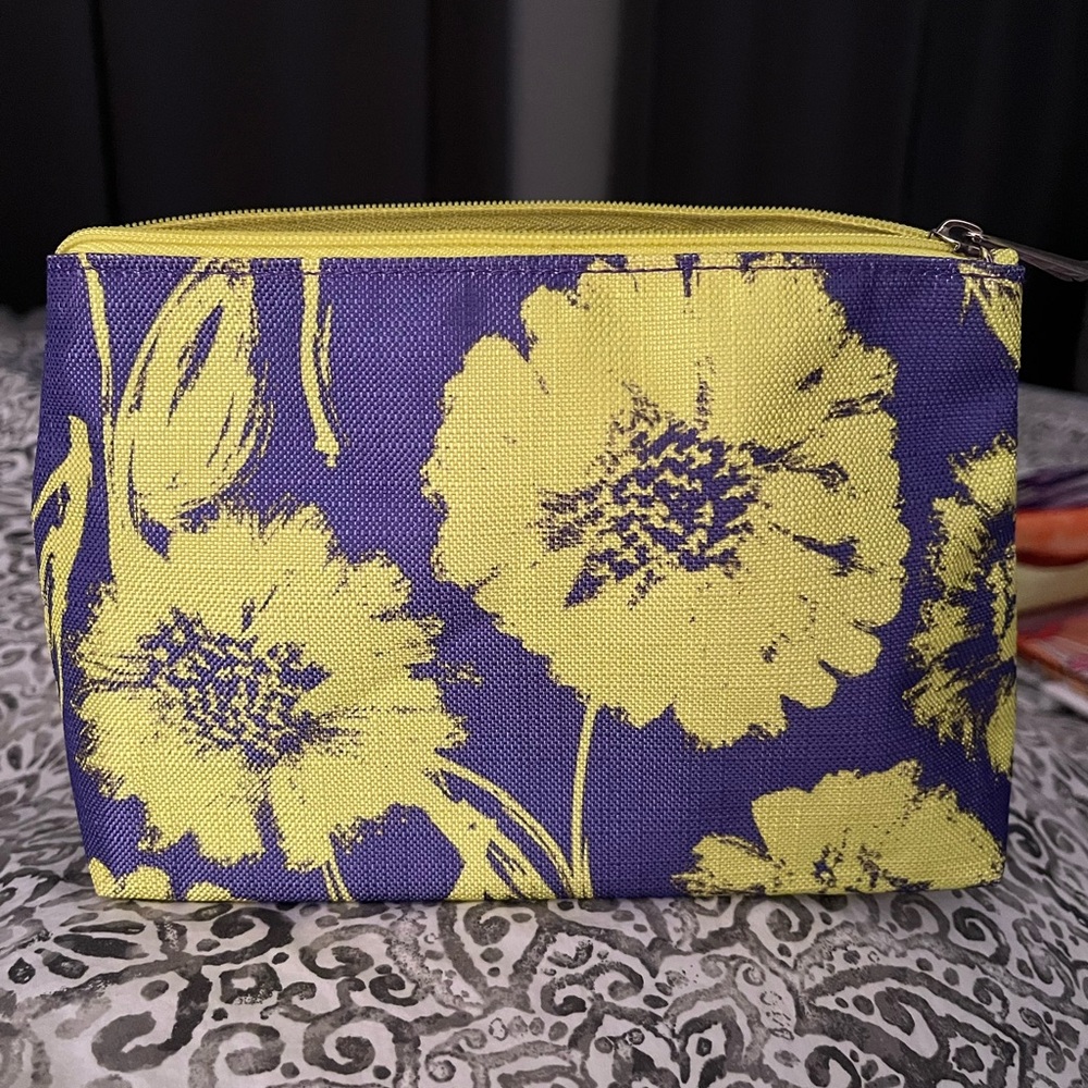 CLINIQUE Floral Cosmetic Bag Zipper Pouch - Picture 2 of 7